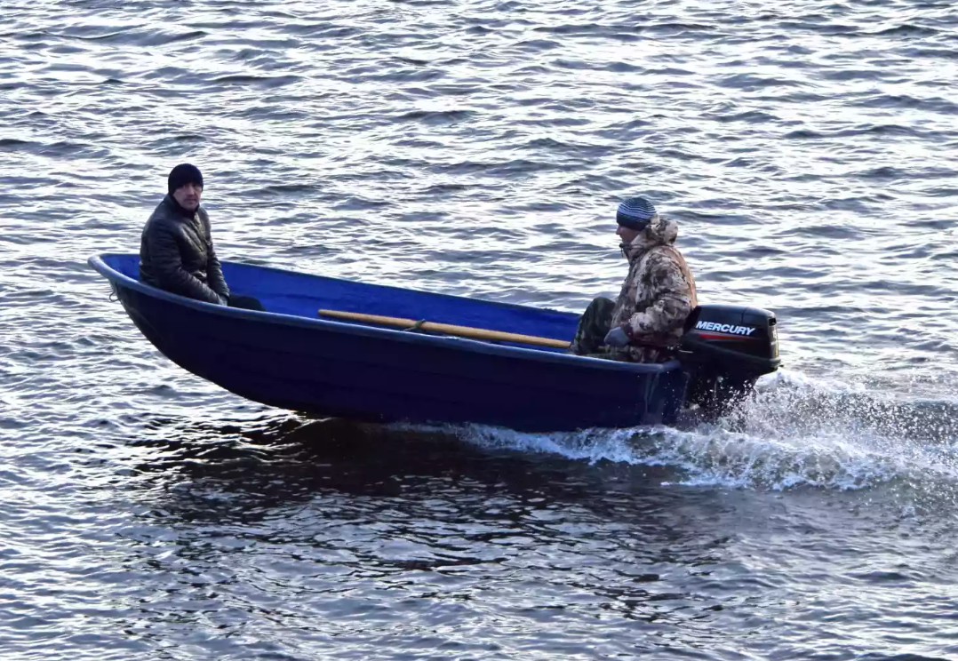 Стеклопластиковая лодка Neman-340 (тримаран) в Брянске