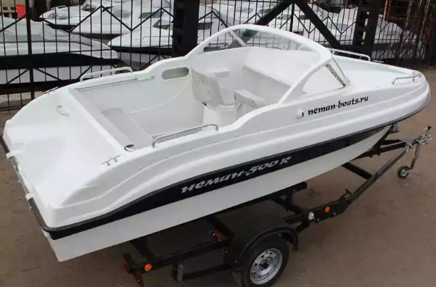 Стеклопластиковый катер Neman-500 Р в Брянске Стеклопластиковый катер Neman-500 Р в Брянске