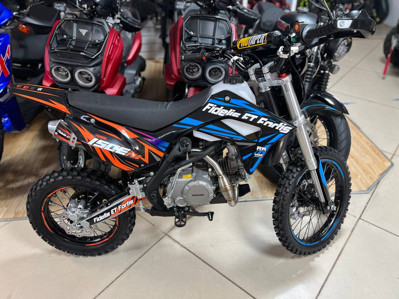 Мотоцикл (питбайк) PROMAX FIDET (ФАЙДЕТ) 190E PRO 17/14 в Брянске