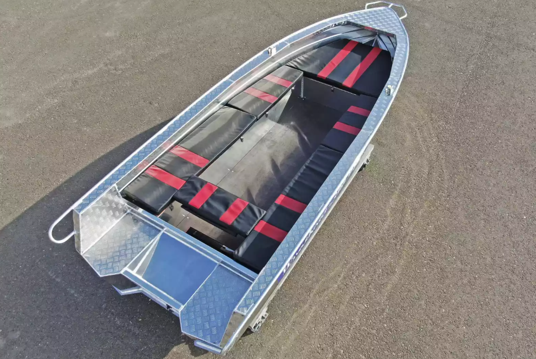 Алюминиевая лодка Wyatboat-390РМ увеличенный борт в Брянске