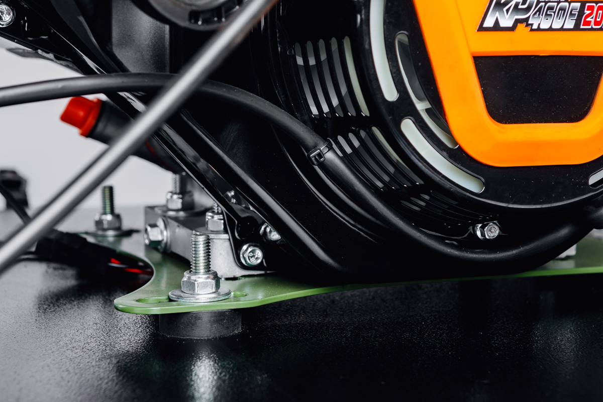 МОТОБУКСИРОВЩИК IKUDZO TERRAIN 1500/700 EKR20 в Брянске