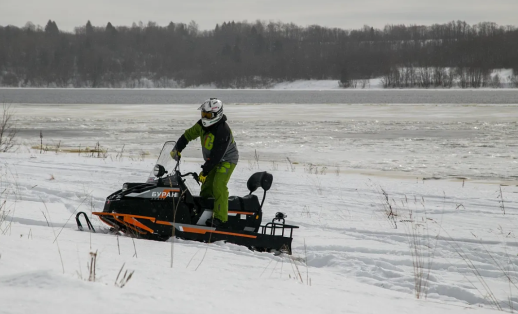 Снегоход РМ БУРАН ЛИДЕР АДЕ в Брянске Снегоход РМ БУРАН ЛИДЕР АДЕ в Брянске