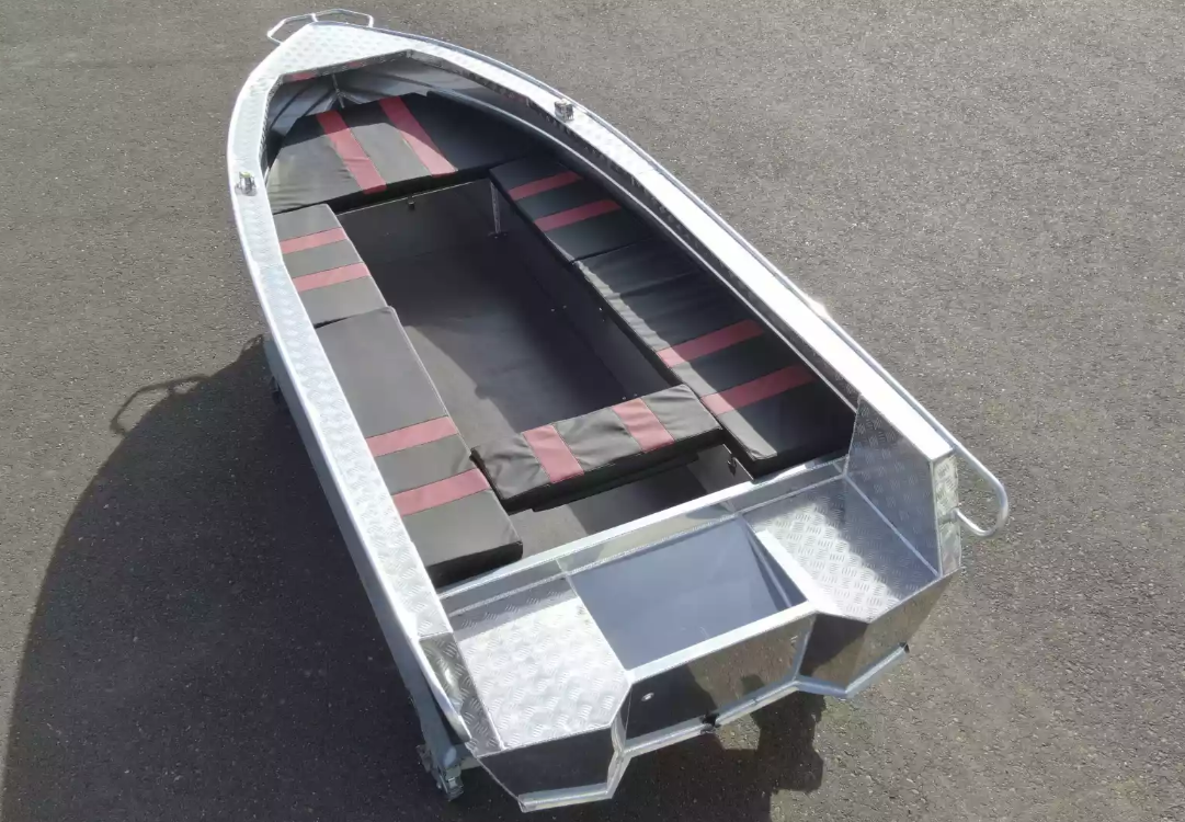 Алюминиевая лодка Wyatboat-390РМ увеличенный борт в Брянске