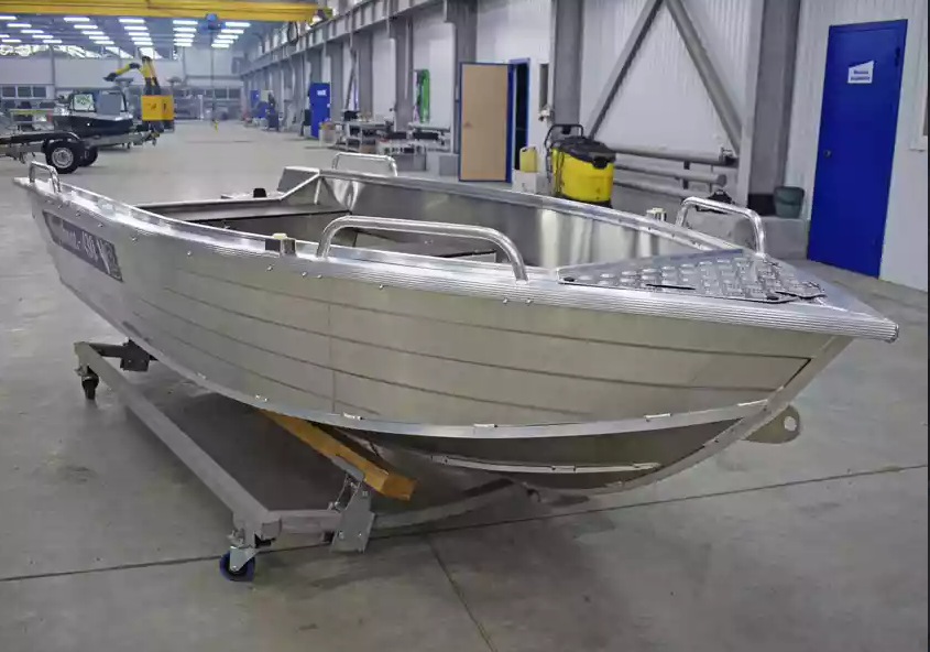 Алюминиевая лодка  Wyatboat-430 Р в Брянске