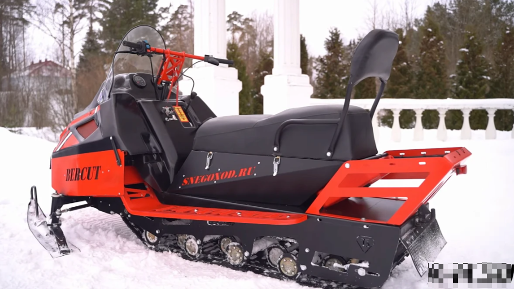 Миниснегоход Бурлак Беркут 20 л.с. в Брянске Миниснегоход Бурлак Беркут 20 л.с. в Брянске