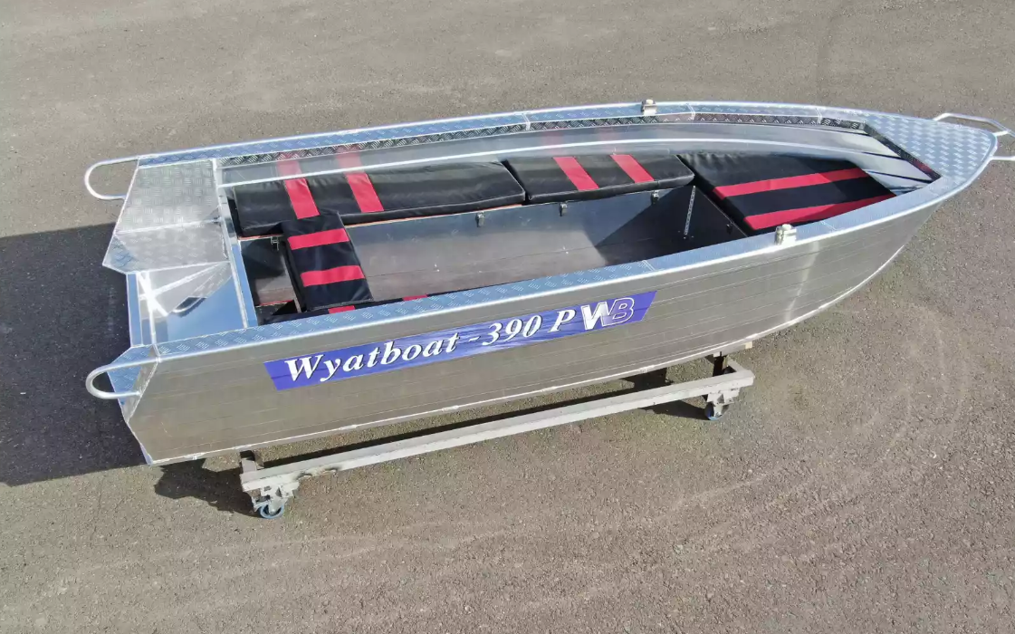 Алюминиевая лодка Wyatboat-390РМ увеличенный борт в Брянске