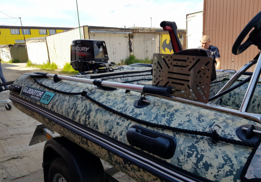 НАДУВНАЯ ЛОДКА GLADIATOR C370AL в Брянске