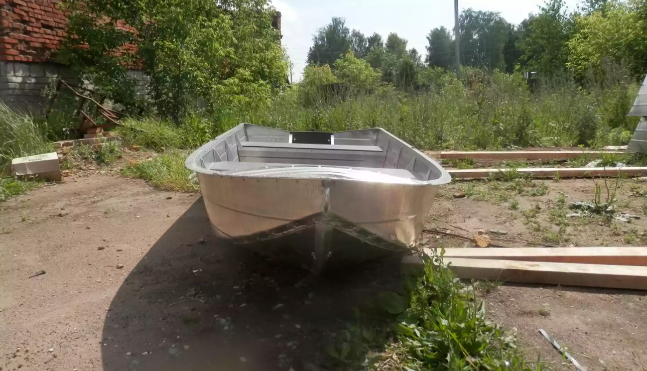 Алюминиевая лодка Вятка-Профи 32 в Брянске