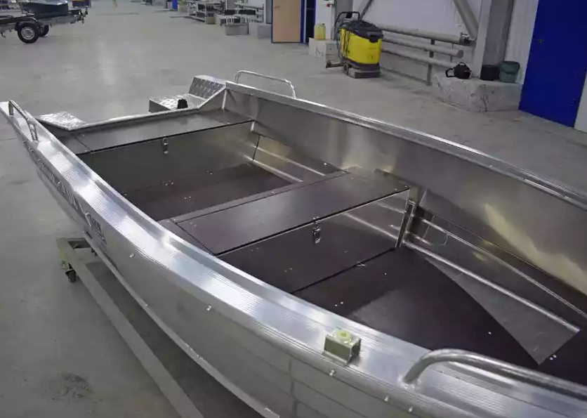 Алюминиевая лодка  Wyatboat-430 Р в Брянске