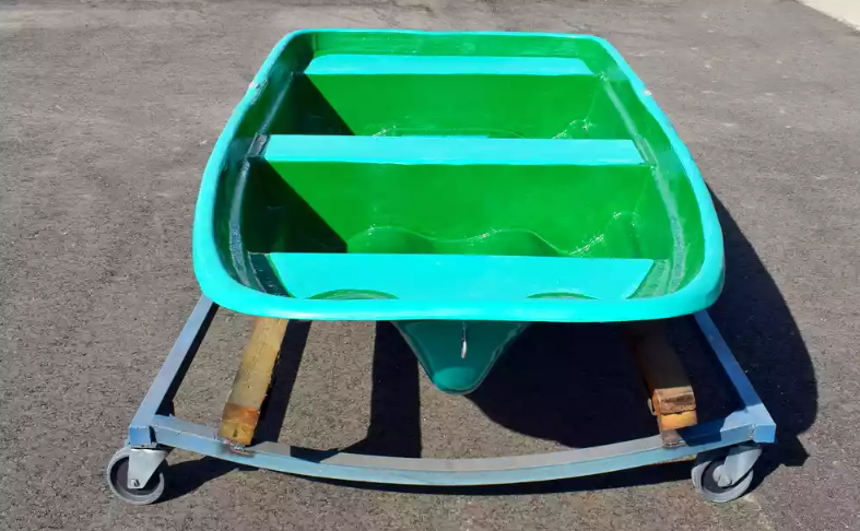 Стеклопластиковая лодка Старт (тримаран) в Брянске