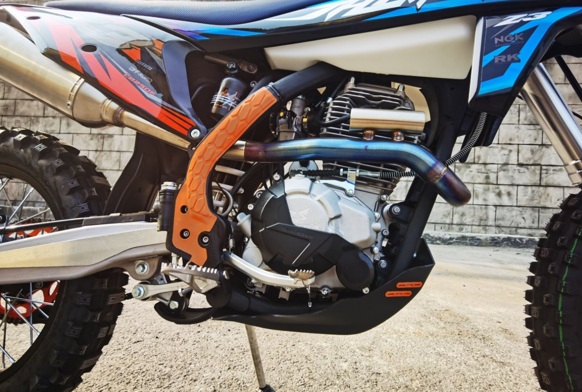 Мотоцикл JHLMOTO JHL Z3 CB250 (172FMM-3A) в Брянске