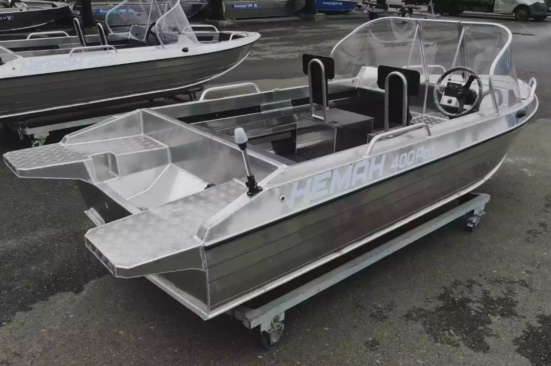 Алюминиевая лодка  Neman-400 PRO в Брянске