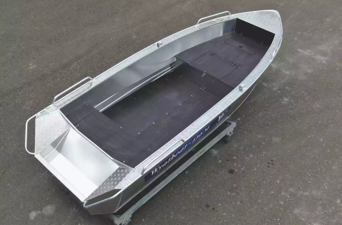 Алюминиевая лодка  Wyatboat-430М FISH в Брянске