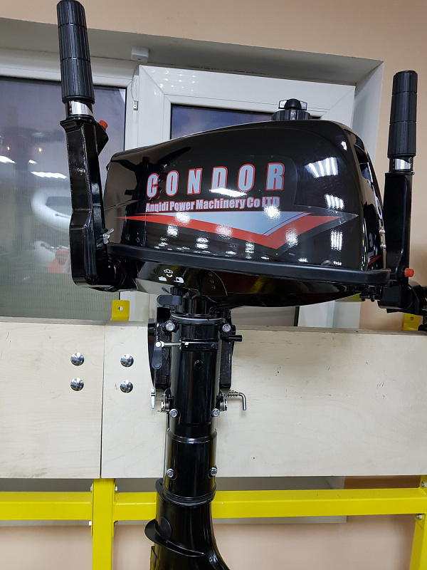 Лодочный мотор Condor T5HS без бака 12 л. в Брянске