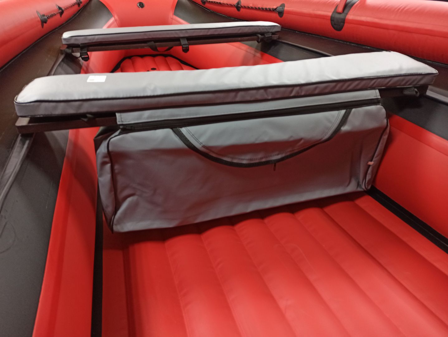 КОМПЛЕКТ МЯГКИХ НАКЛАДОК С СУМКОЙ ДЛЯ ЛОДОК 90Х20 СЕРЫЙ в Брянске КОМПЛЕКТ МЯГКИХ НАКЛАДОК С СУМКОЙ ДЛЯ ЛОДОК 90Х20 СЕРЫЙ в Брянске