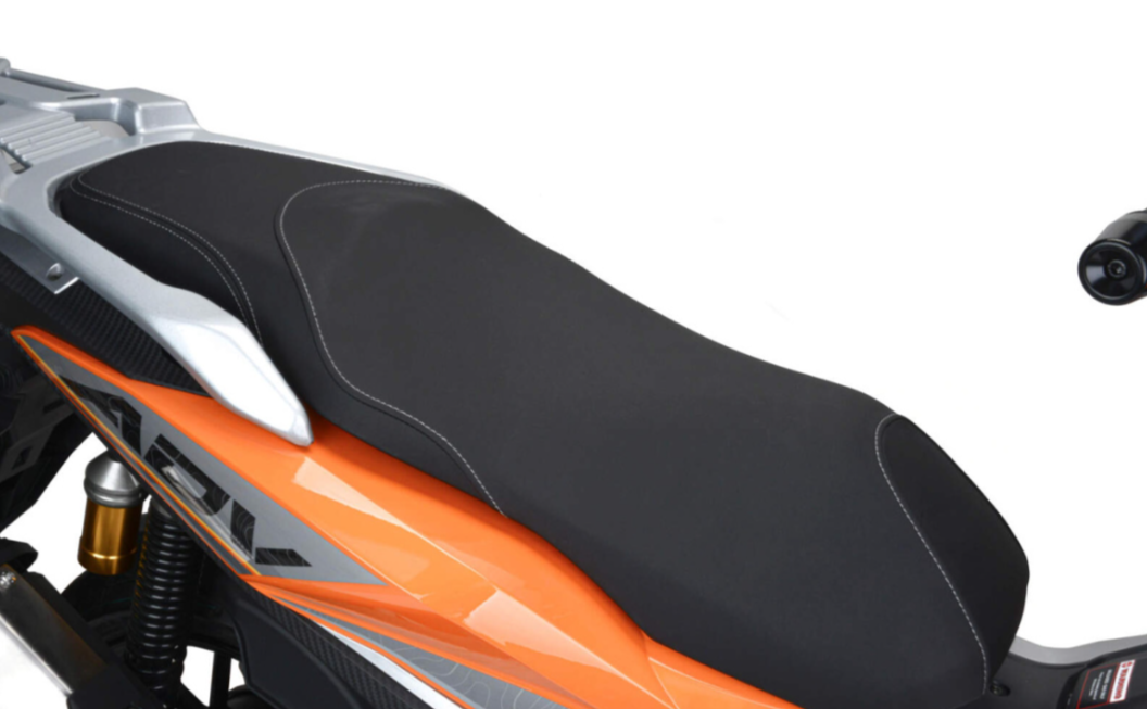 Скутер MOTOLAND (МОТОЛЕНД) T-MAX 150 в Брянске