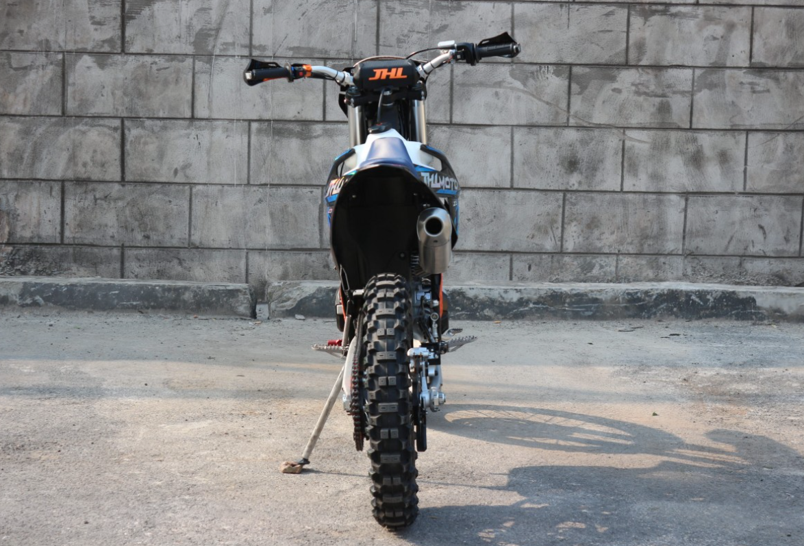 Мотоцикл JHLMOTO JHL Z3 CB250 (172FMM-3A) в Брянске