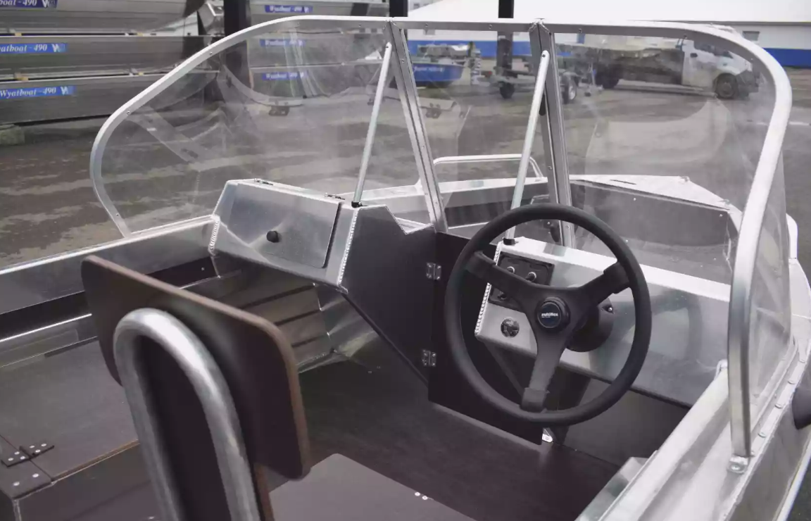 Алюминиевая лодка  Neman-400 DC в Брянске