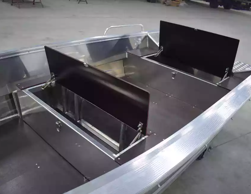 Алюминиевая лодка  Wyatboat-430 Р в Брянске