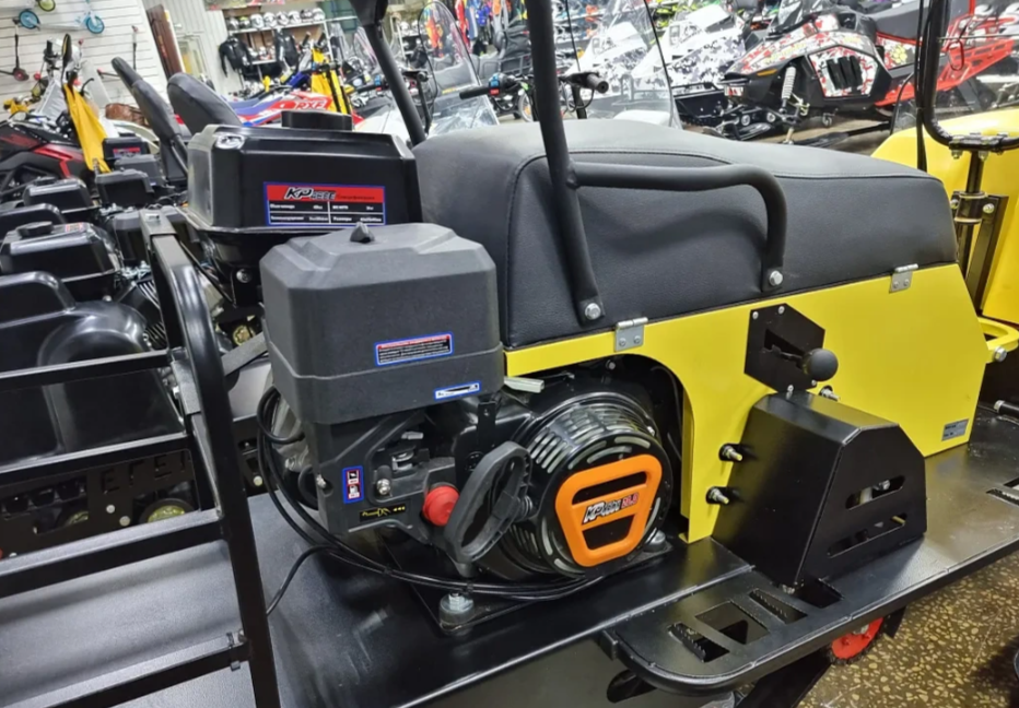 Миниснегоход Бурлак-М Егерь SPORT 20 л.с. с эл.зап. в Брянске Миниснегоход Бурлак-М Егерь SPORT 20 л.с. с эл.зап. в Брянске