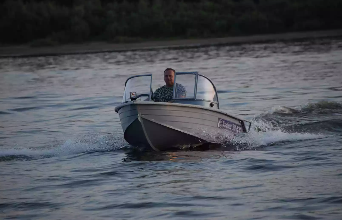 Алюминиевая лодка Wyatboat-390 DCM в Брянске