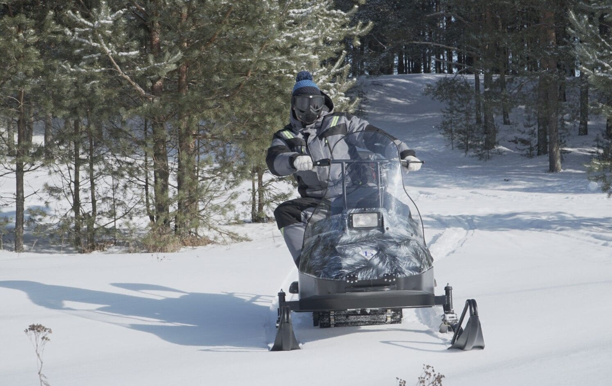 Миниснегоход Бурлак-М Егерь Стандарт 20 л.с. в Брянске Миниснегоход Бурлак-М Егерь Стандарт 20 л.с. в Брянске
