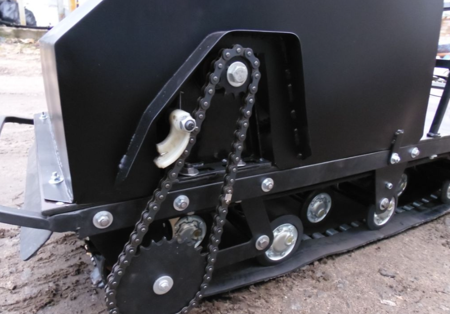 Мотобуксировщик AhtaR Зима 15 л/с с вариатором в Брянске