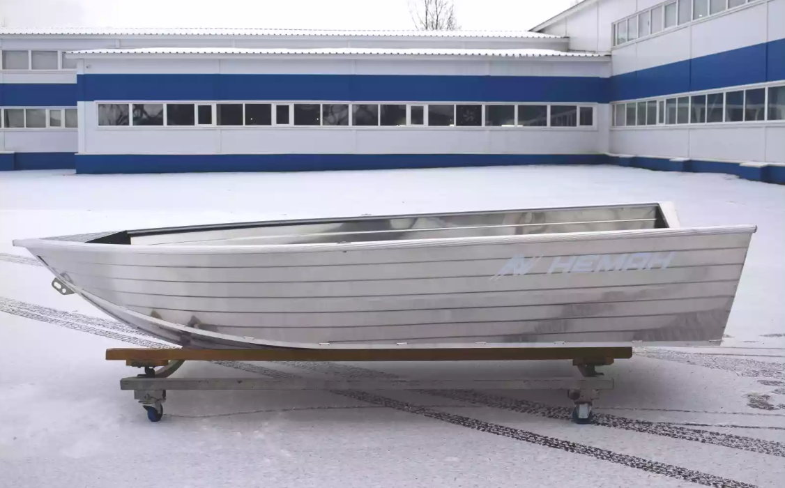 Алюминиевая лодка Неман-400 в Брянске