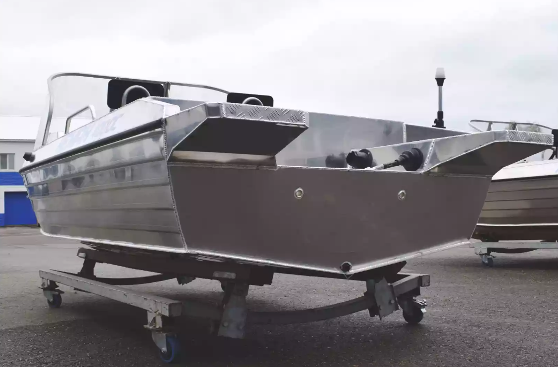 Алюминиевая лодка  Neman-400 DC в Брянске