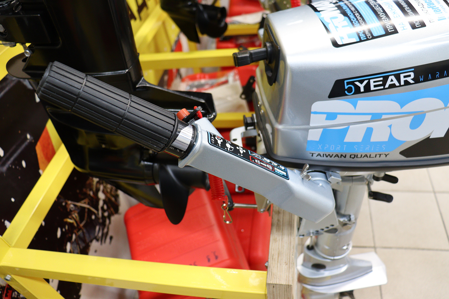 Лодочный мотор PROMAX SP5FHS (внешний бак 12 л) в Брянске