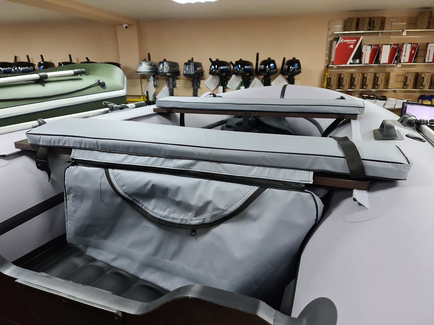 КОМПЛЕКТ МЯГКИХ НАКЛАДОК С СУМКОЙ ДЛЯ ЛОДОК 90Х20 СЕРЫЙ в Брянске КОМПЛЕКТ МЯГКИХ НАКЛАДОК С СУМКОЙ ДЛЯ ЛОДОК 90Х20 СЕРЫЙ в Брянске