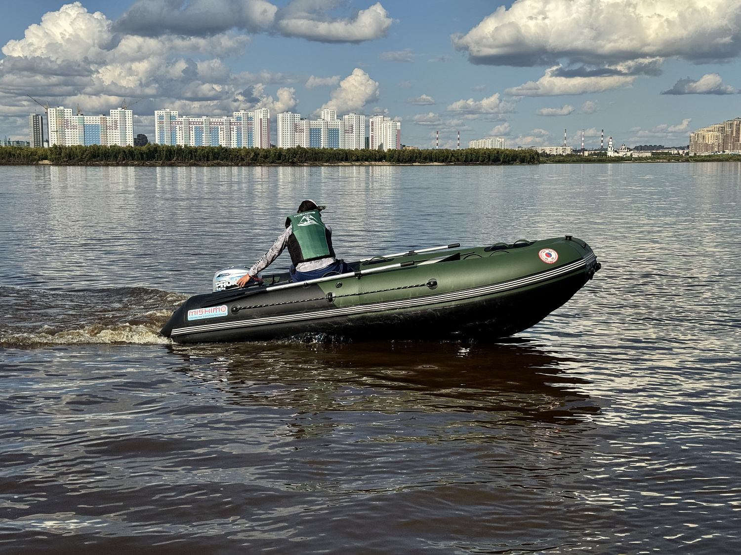 Лодка MISHIMO BIG FLOOR 400 в Брянске