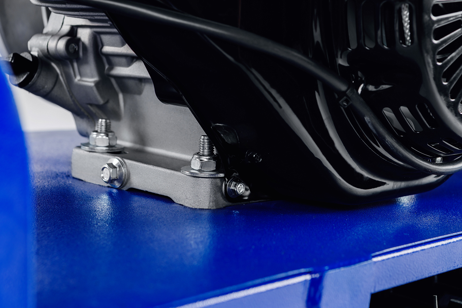 МОТОБУКСИРОВЩИК SNOW DOG 9 л.с. в Брянске