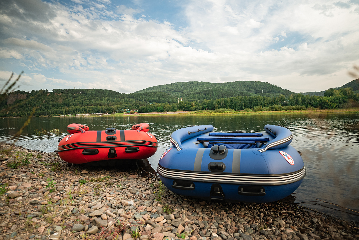 Лодка MISHIMO RIVER FJET PRO 410  под водомет в Брянске