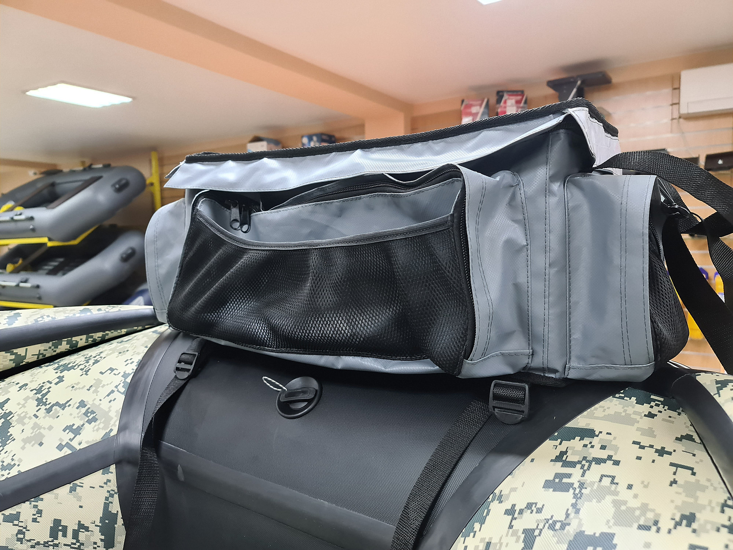 СУМКА ЛЮКС НА БАЛЛОН ДЛЯ ЛОДОК ПВХ 50Х25Х25 СМ в Брянске