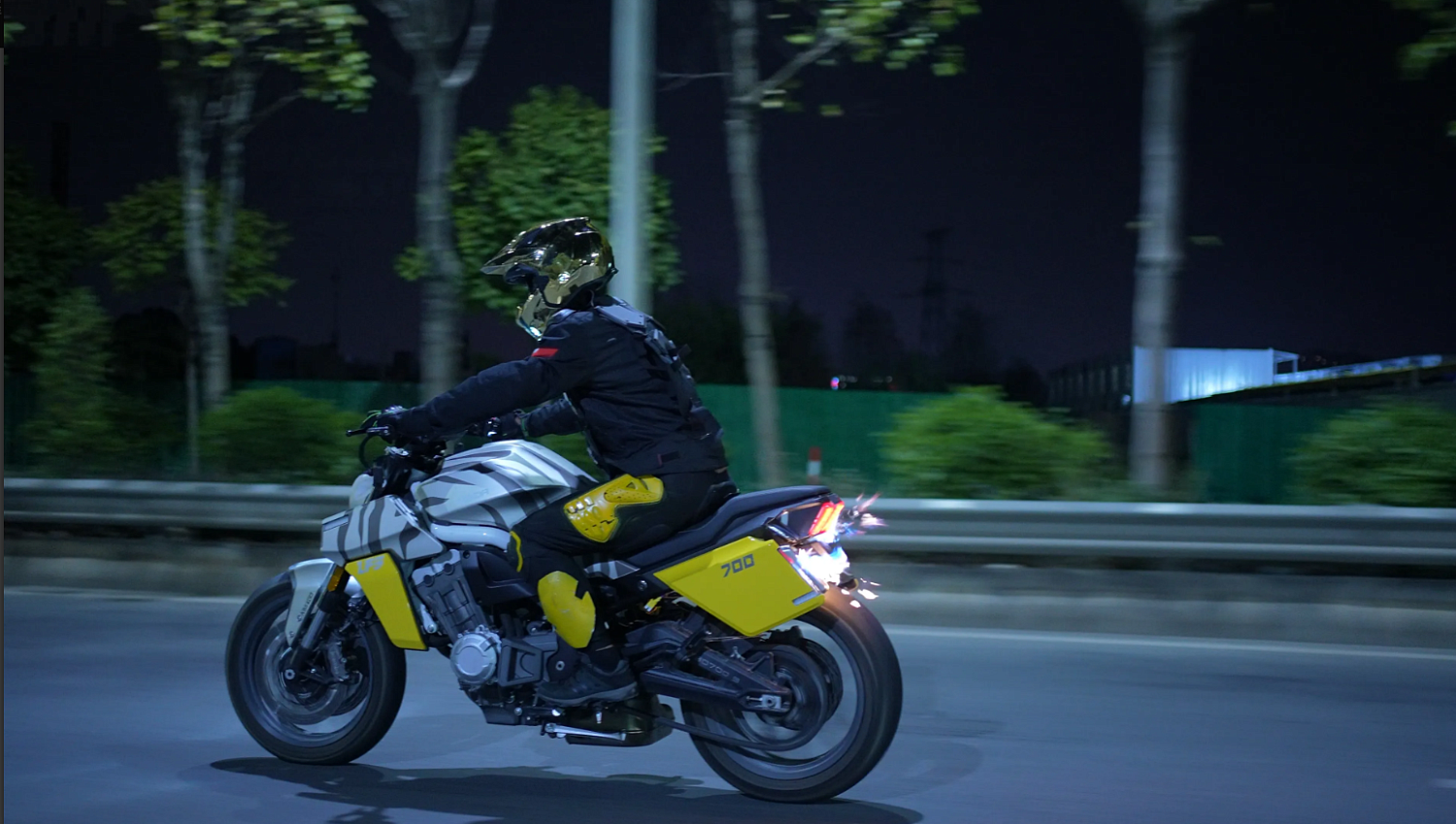 Мотоцикл Benda LFS 700 в Брянске